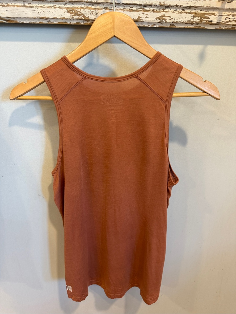 Smartwool Women's Active Ultralite High Neck Tank - Burnt Sienna Size Small - Picture 2 of 8